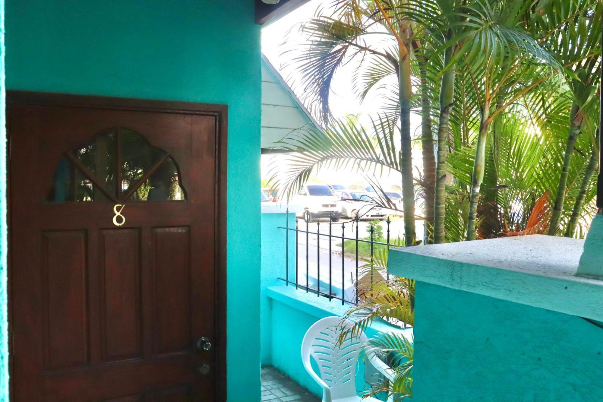 Blr Beach Villas Christ Church Exterior photo